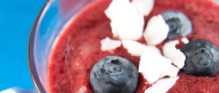 Baileys Coco Berry Beauty Smoothie 700x489