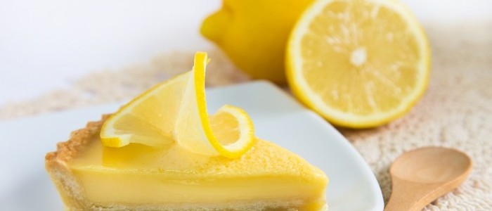 Low Carb Lemon Tart 700x466