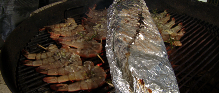 PLUS004 IMG005 prawns basted on grill 700x390