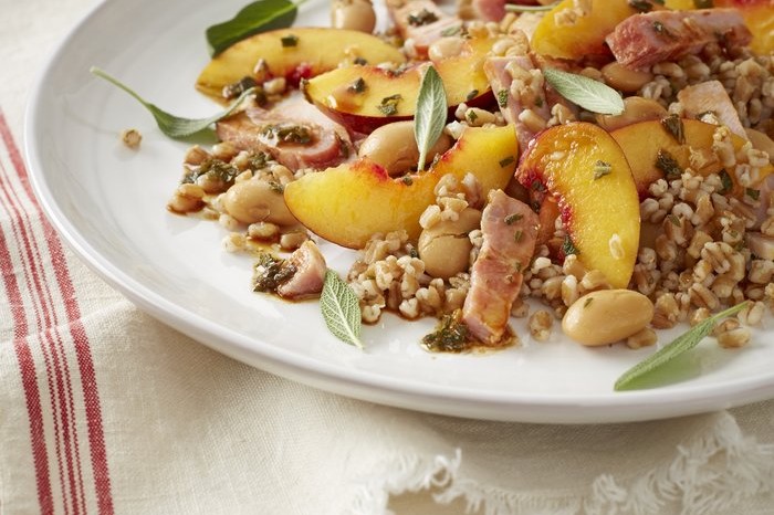 Pearled Wheat Salad with Kassler Beans Fruit