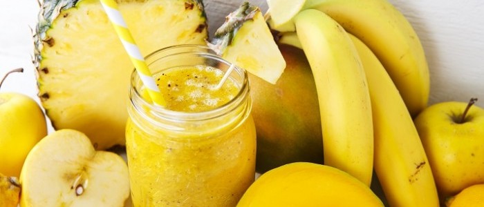 Tropical Yoghurt Sips 700x466