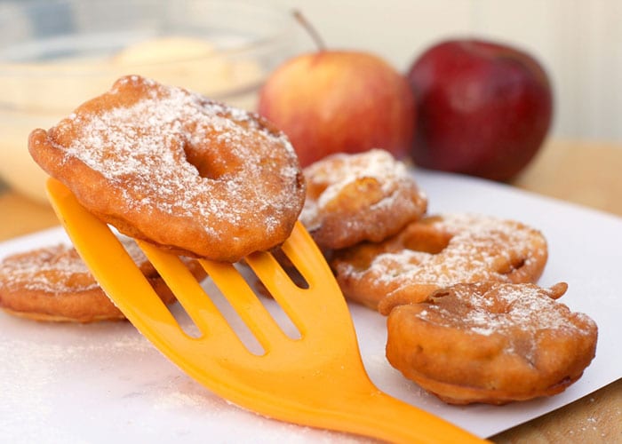 apple doughnuts